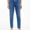 Calvin Klein Jean Mom