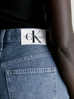 Calvin Klein Jean Relaxed Taille Haute â Image 4
