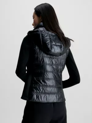 Calvin Klein Veste Sans Manches à Capuche Légère Cintrée – Image 4
