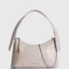 Calvin Klein Petit Sac En Bandoulière En Cuir Végan
